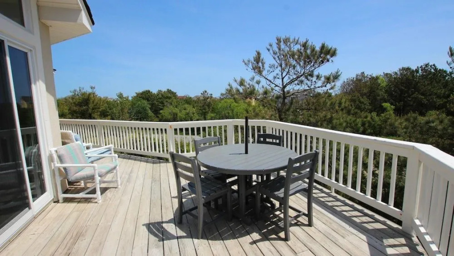 Catchin Waves - 4 Br Home
