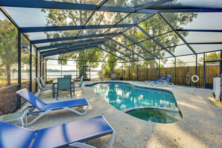 Dock & Beautiful Views! Spacious Bellows Lake Gem