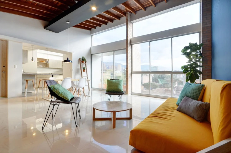 Manila House