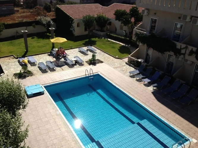 1 Bedroom Double Apartment
