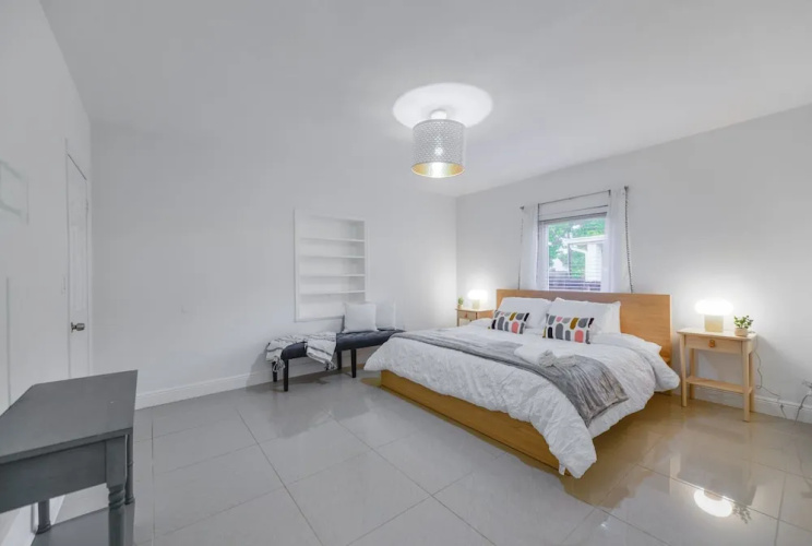 Peaceful Comfort: Comfortable Miami Home
