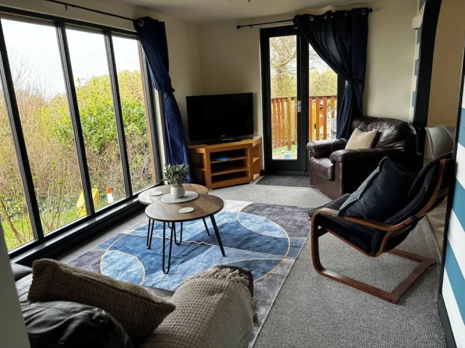 NorthField Holiday Park (31874695)