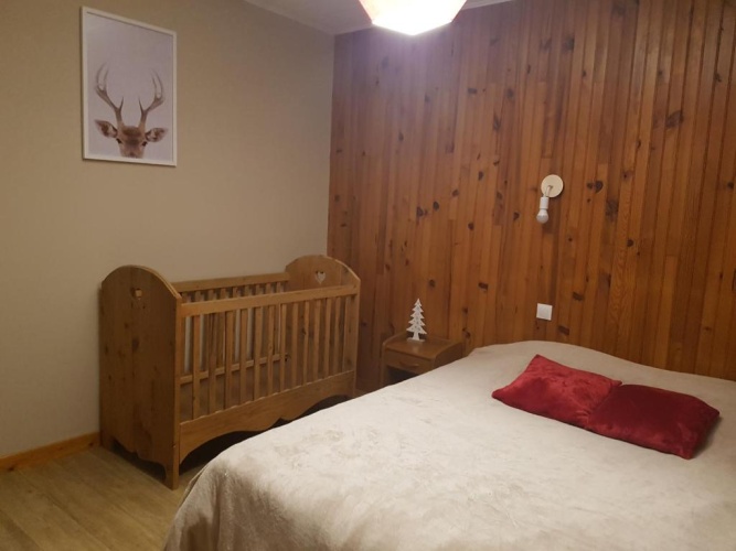 4 Bedrooms Cottage