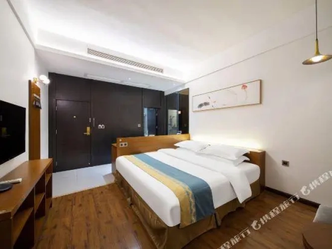 Standard Double room with river view