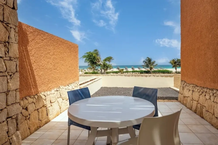 Junior Suite with balcony and with sea view