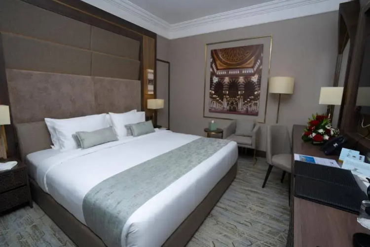 Dar Al Eiman Al Haram Hotel