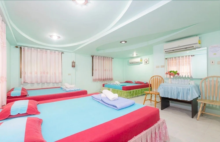 Lannathong Resort