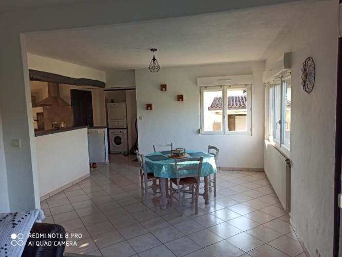 3 Bedrooms Apartment