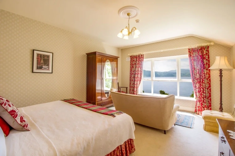 Superior Double room with lake view