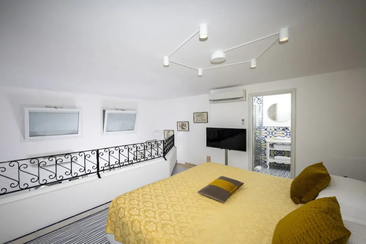Estate4home - Casetta Arienzo