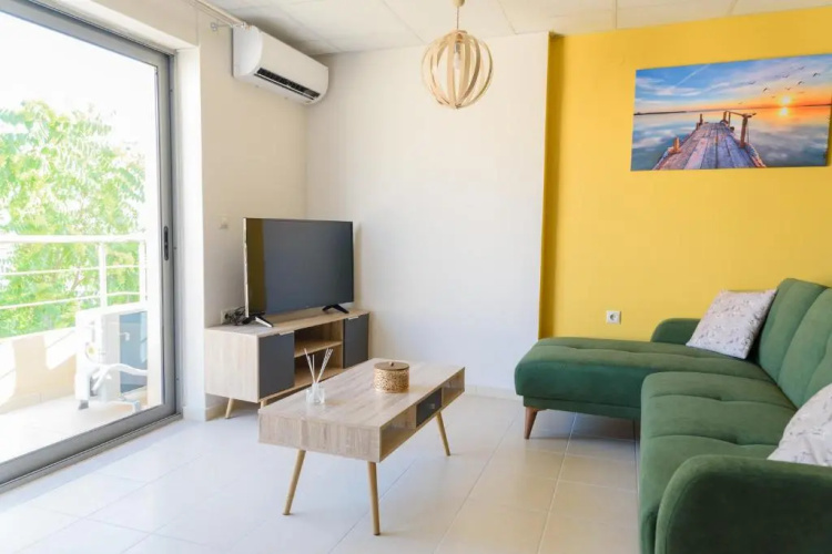 Amelia 3 Luxury Apartments