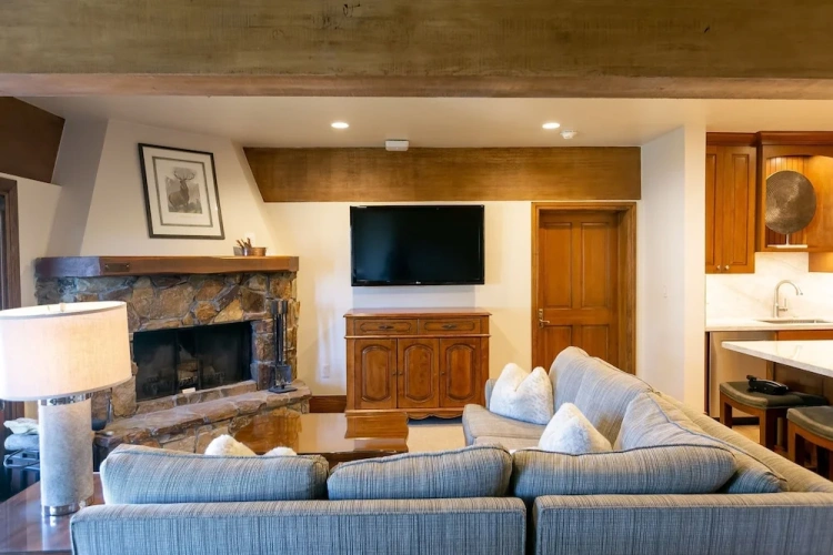 1 Bedroom Suite