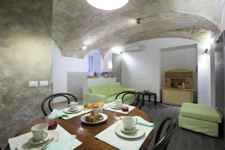 Sant Angelo Guesthouse