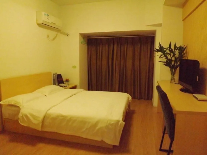 Xian High-tech Apartment Hotel