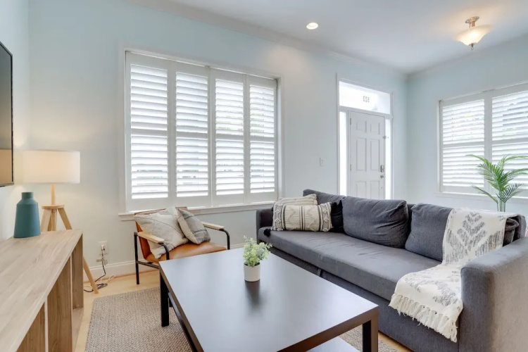 Exquisite 1 BR Apartment at Alexandria