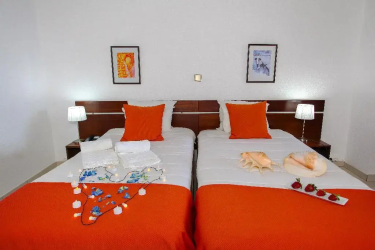 Barracuda Hotel