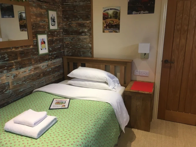 Standard Single room