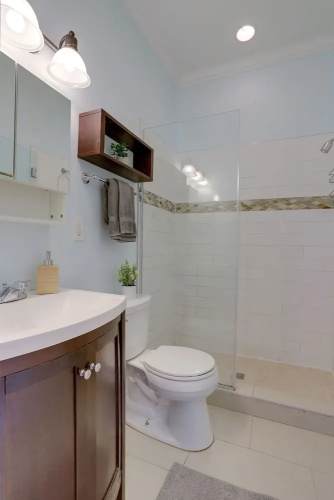 Exquisite 1 BR Apartment at Alexandria