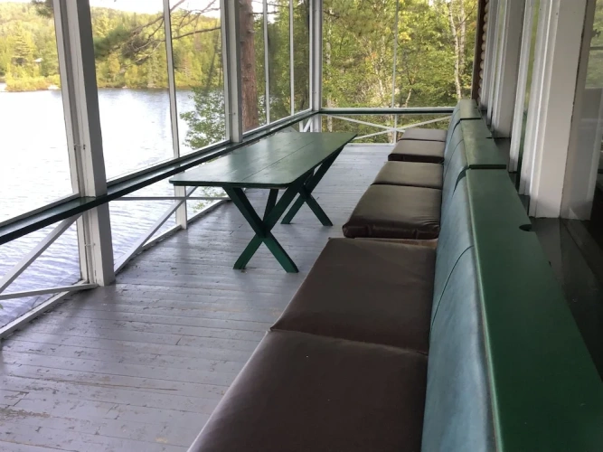 3 Bedrooms Family Chalet with lake view