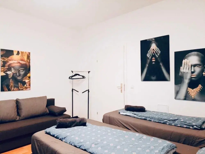 Comfy 3BR Apt for Groups Near Park