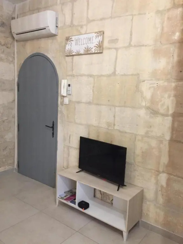 Studio climatisé, La Cloison