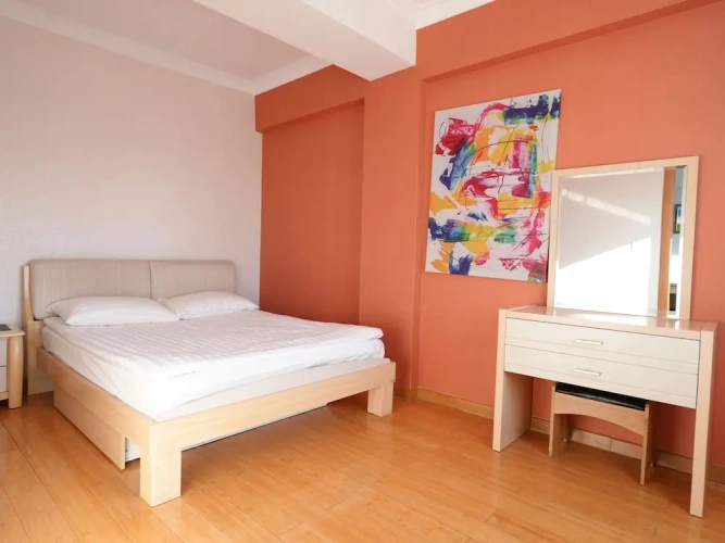 1 Bedroom Grand Apartment