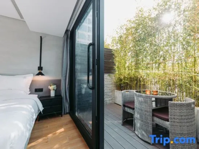 Deluxe Double room with balcony