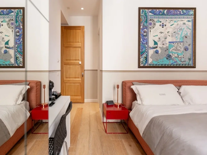 Deluxe Double room with courtyard view