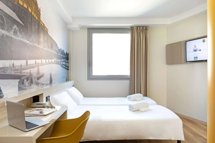 Twin room