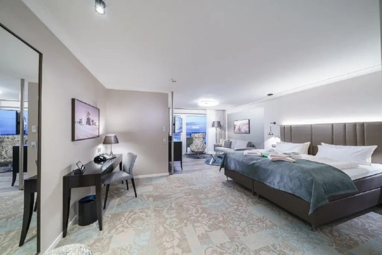 Standard Double room with balcony and with sea view