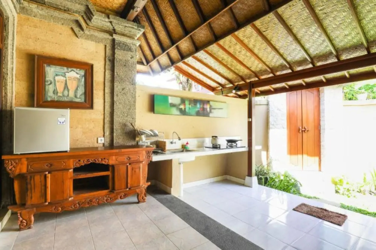 Sari Bamboo Bungalows