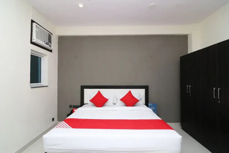 Rosebury by OYO Rooms