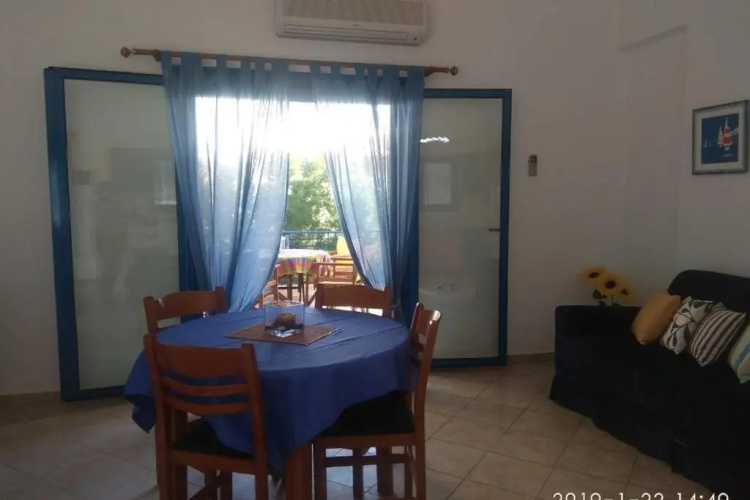 Blue Velvet apartment