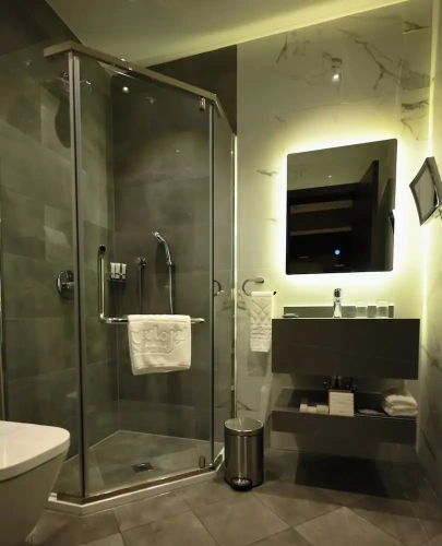 Executive Twin Suite