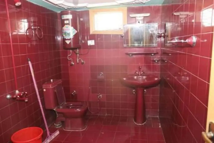 Hotel&nbsp;Orash Lodges