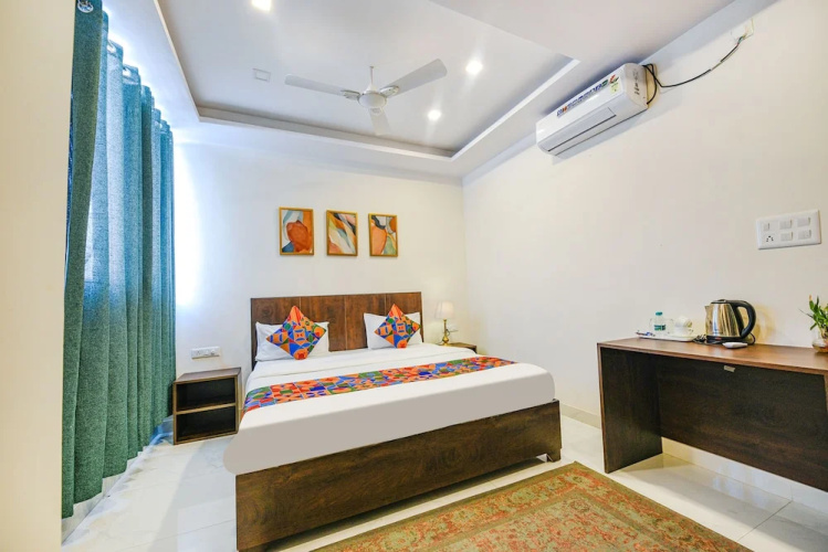 Fabhotel Jaswinder Bhawan