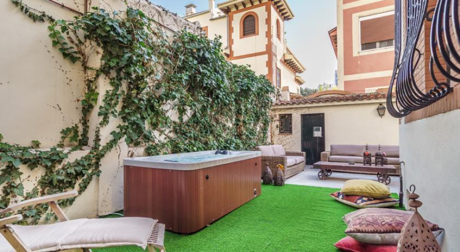 Select Home Viveros Gardens