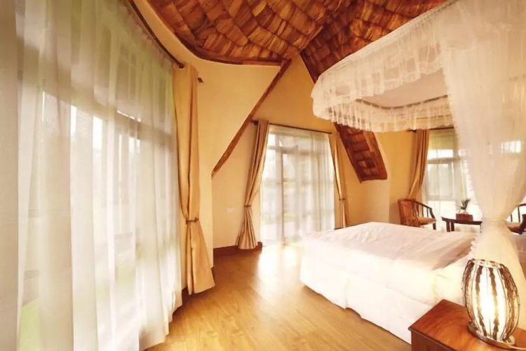 Farm of Dreams Lodge