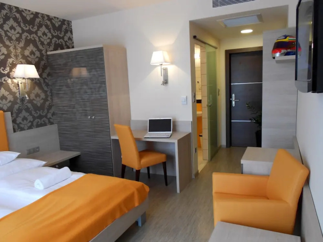 Gokart Hotel