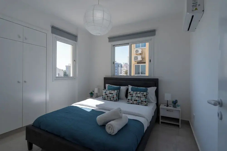 Andrea 3-BR Apt in Mackenzie With Pool