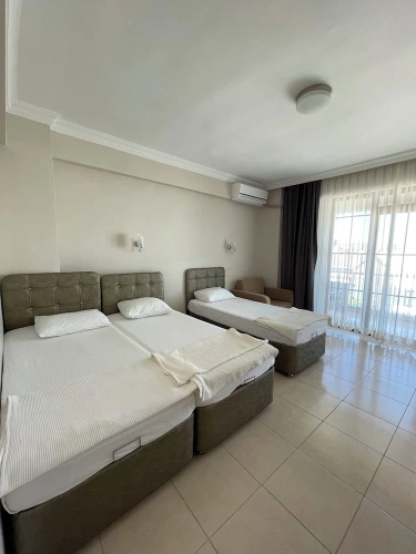 Standard Triple room with balcony