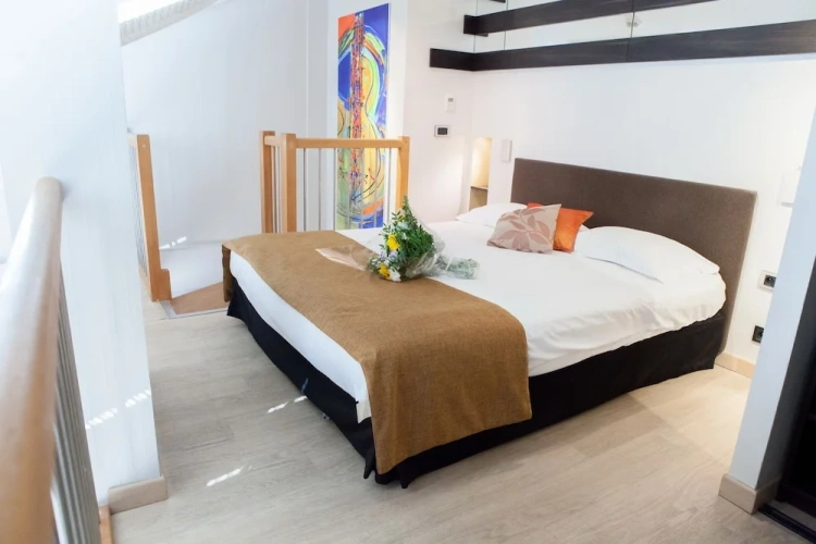 Standard Duplex room with balcony