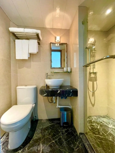 Standard Double room with city view