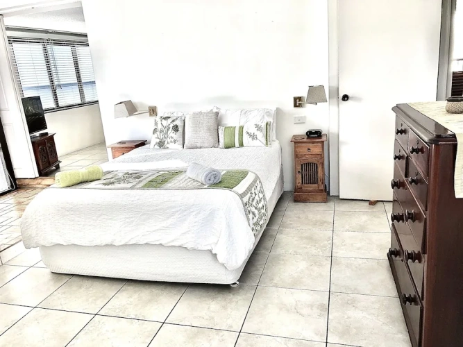 Apartment with balcony