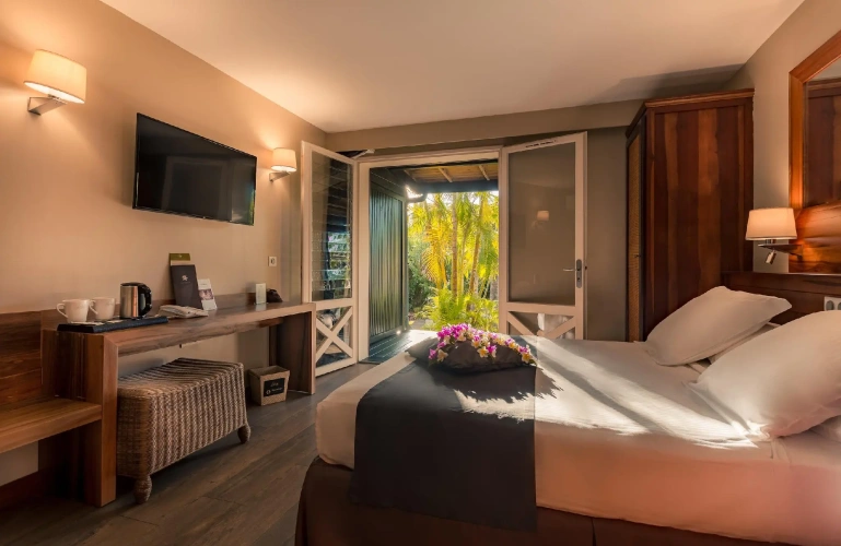 Standard Double room with balcony and with view
