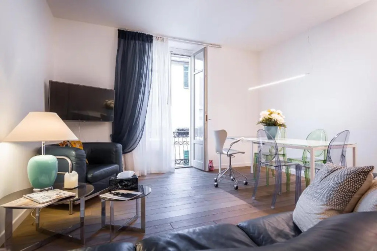 Como Design Apartment - byMyHomeinComo