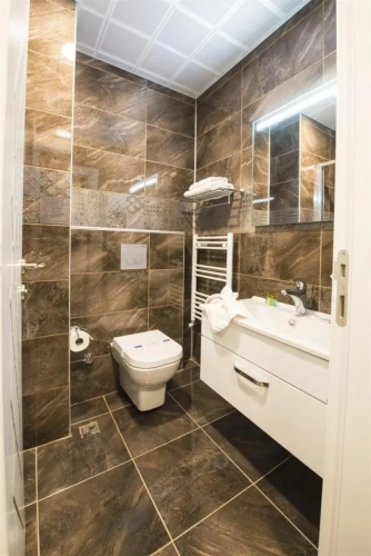 Deluxe Double room with city view