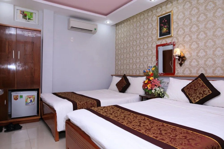 Cong Thuong Hotel