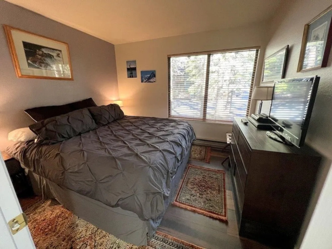 150 Standard Condominium 2 Bedrooms 2 Bathrooms Condo