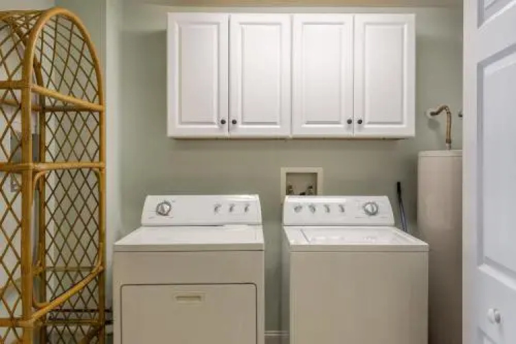 The Moorings Unit 212